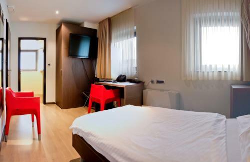 Gloria Hotel