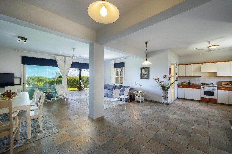 Villa Sirina Waterfront House