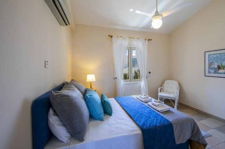 Villa Sirina Waterfront House