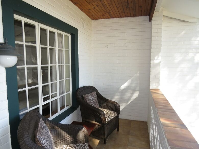 Hotel White House Lodge