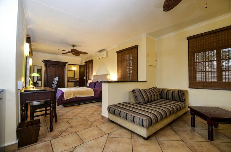 Hotel White House Lodge