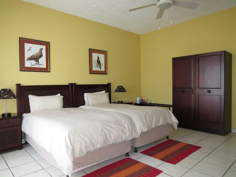 Hotel White House Lodge