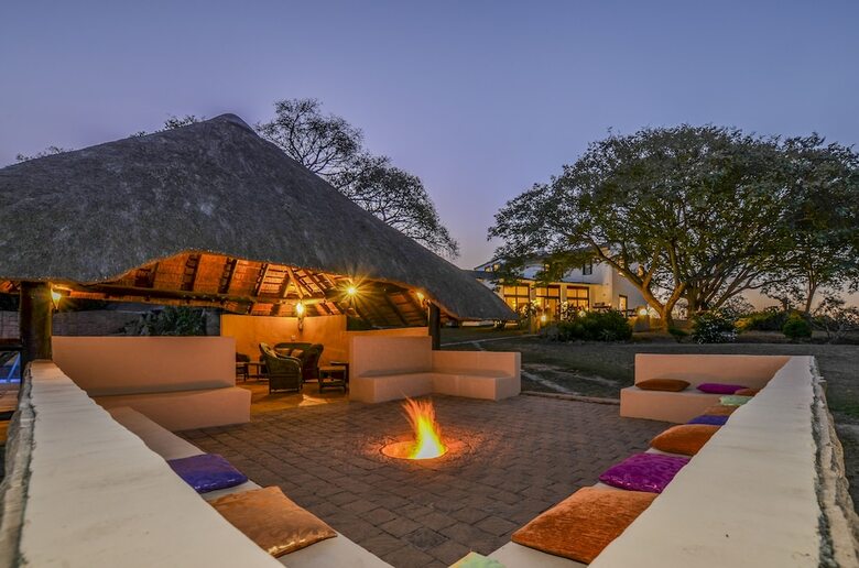 Hotel White House Lodge