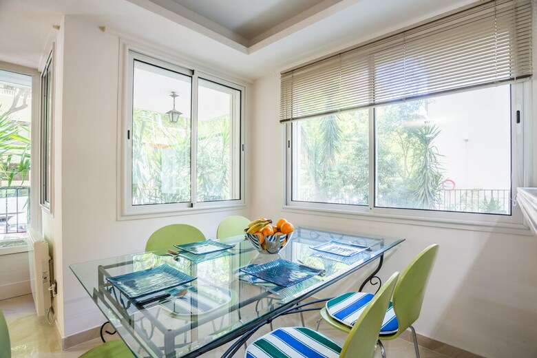 Apartamento 2 Bdrm Flat With 260m2 Garden-congress/beaches By Weekome