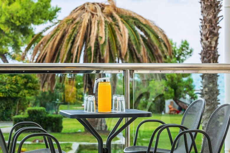 Elinotel Apolamare Hotel