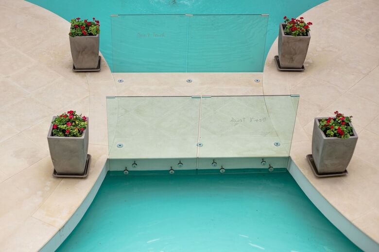 Elinotel Apolamare Hotel