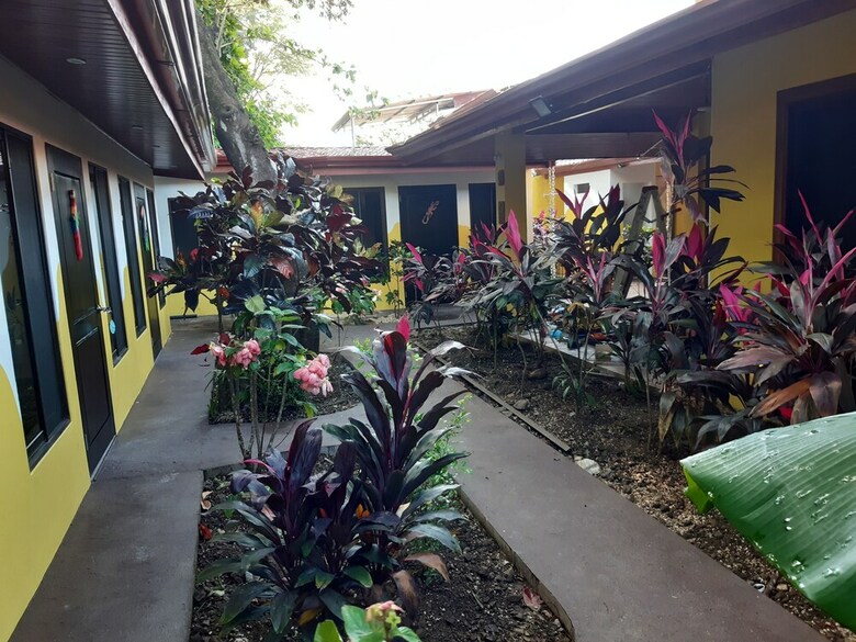 Posada Salt Life Family Lodge