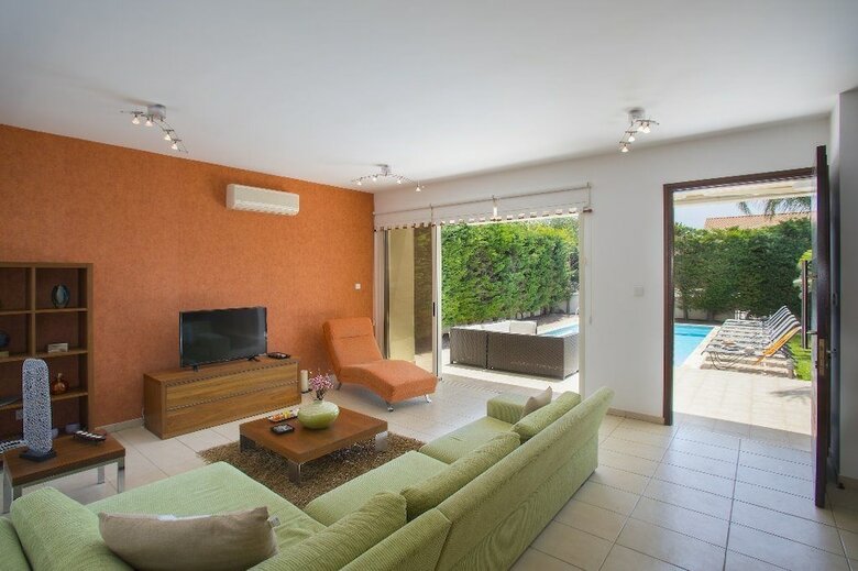 Pervolia Beach Villa Anthea Pervolia 1