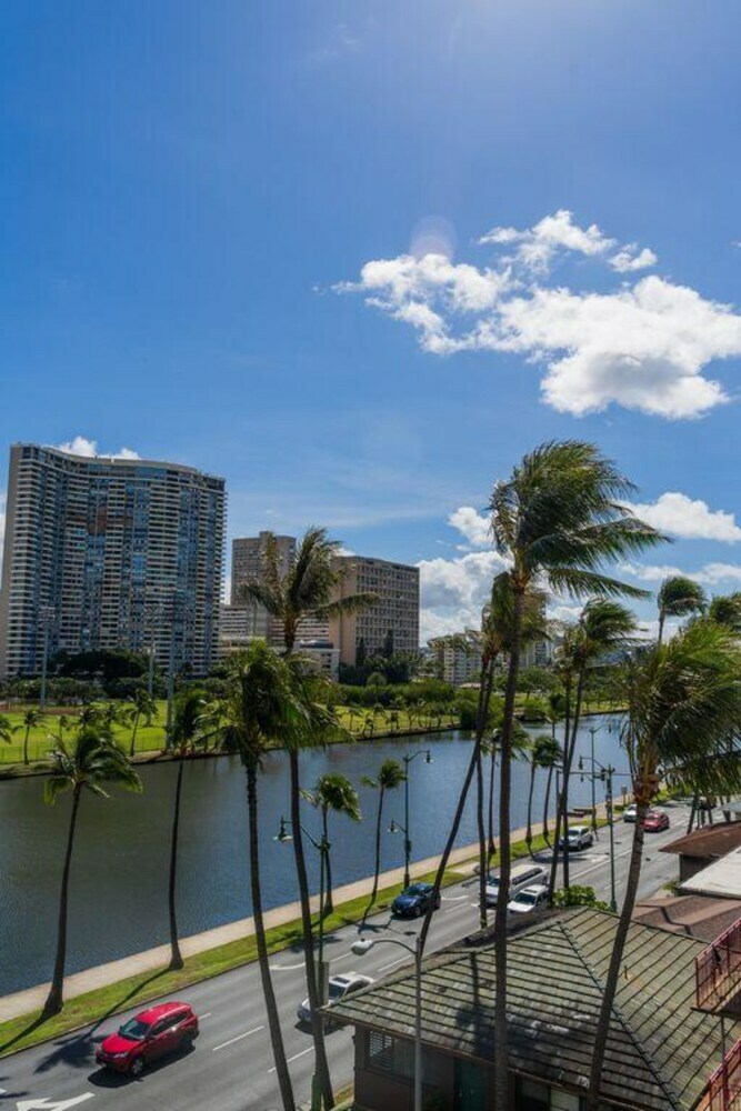 Apartamentos Hawaiian Monarch #708