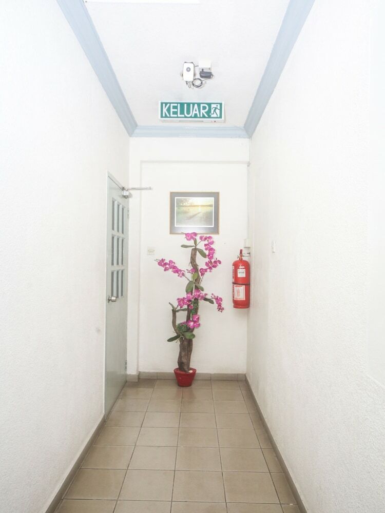 Oyo 1026 Hotel Lutana