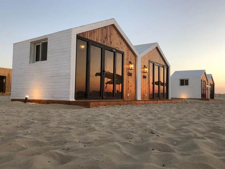 Hotel Nirvana Wellness Huts - White Bay