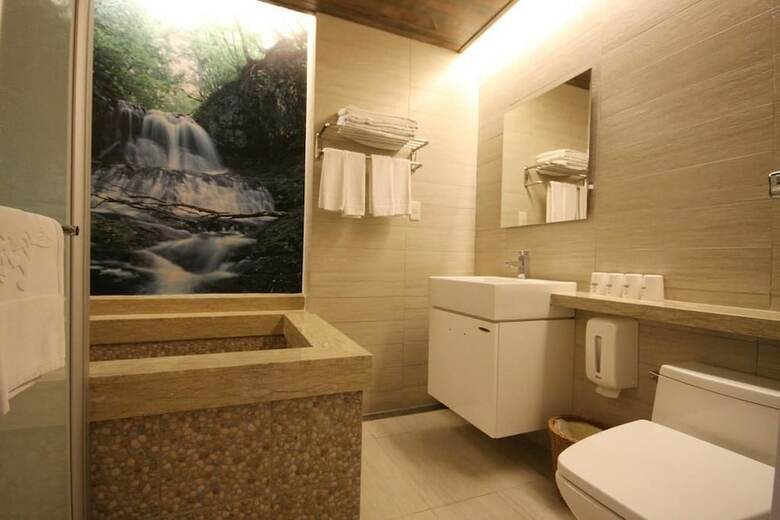 Ku Kuan Hotspring Hotel
