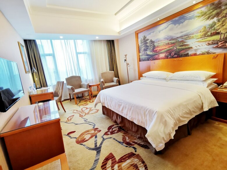 Vienna Hotel Foshan Xiqiao Mountain