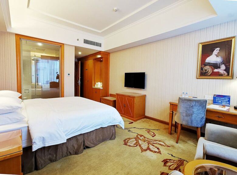 Vienna Hotel Foshan Xiqiao Mountain