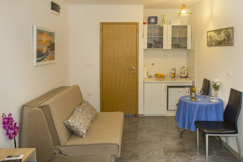 Hotel Guesthouse Aleto