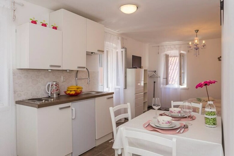 Hotel Guesthouse Aleto