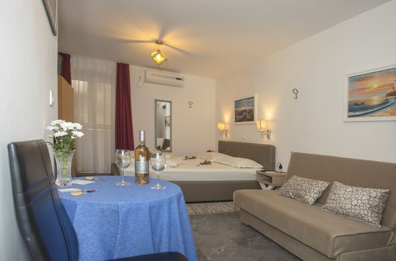 Hotel Guesthouse Aleto