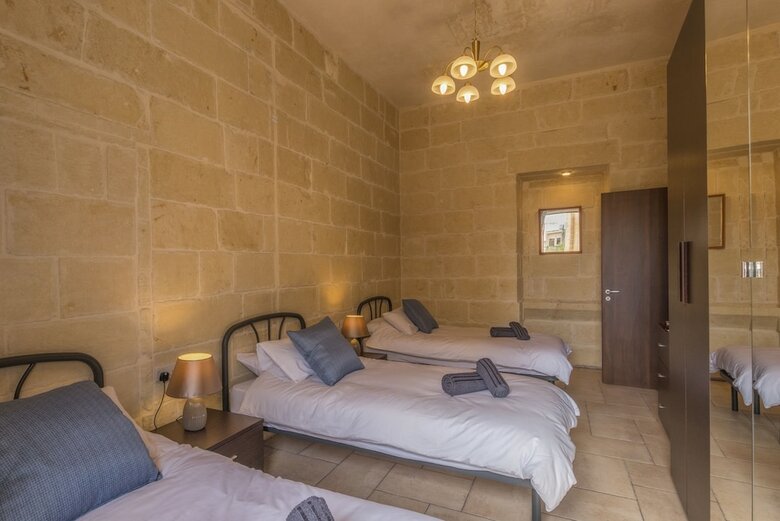 Hotel Tal Bambinu  Bed & Breakfast