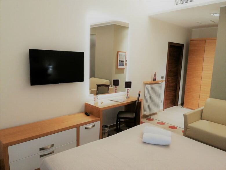 Bed & Breakfast Portica 10