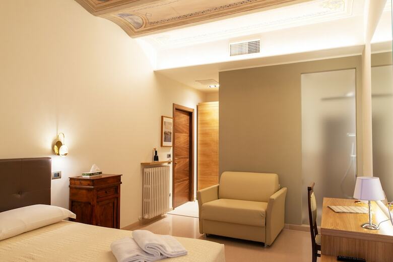 Bed & Breakfast Portica 10