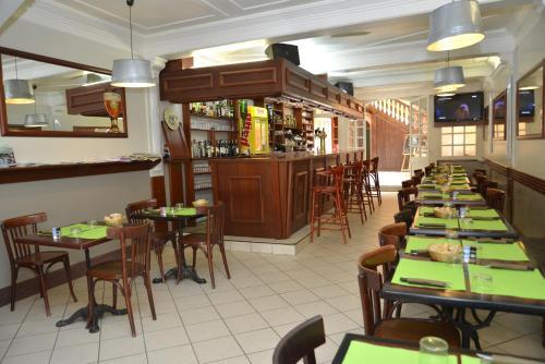 Hotel Les Arceaux