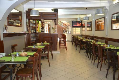 Hotel Les Arceaux