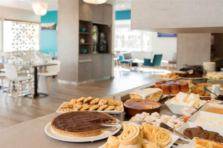 Kyriad Hotel Lyon Givors