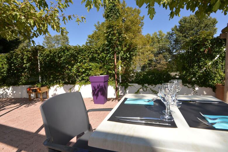 Kyriad Hotel Lyon Givors