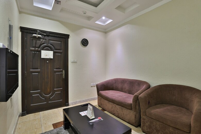 Oyo 215 Wassan International Hotel