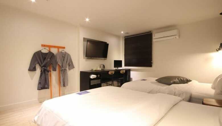 Hotel Yam