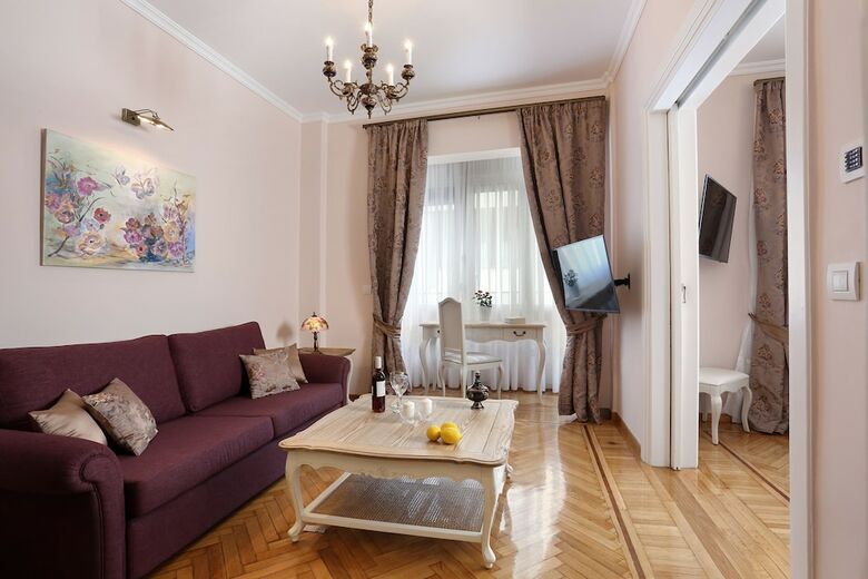 Aparthotel V1935 Luxurious Apartments