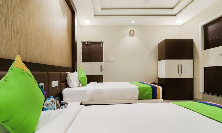 Hotel Treebo Alf Continental
