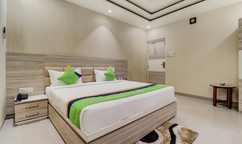 Hotel Treebo Alf Continental