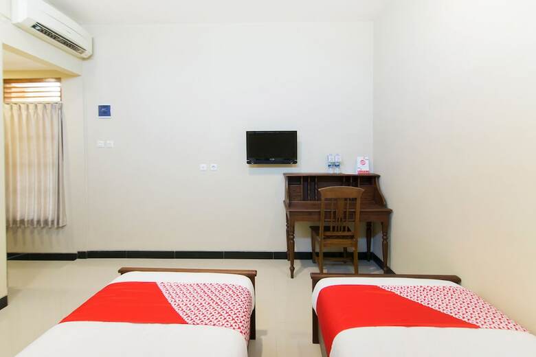 Hostal Oyo 890 Dewi Fortuna Guest House