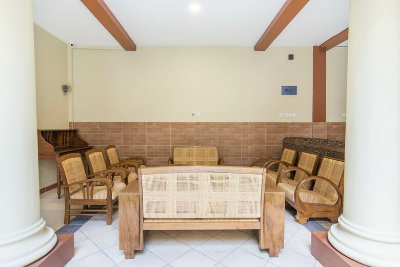 Hostal Oyo 890 Dewi Fortuna Guest House