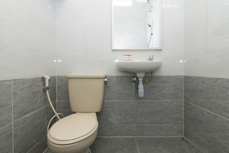 Hostal Oyo 890 Dewi Fortuna Guest House