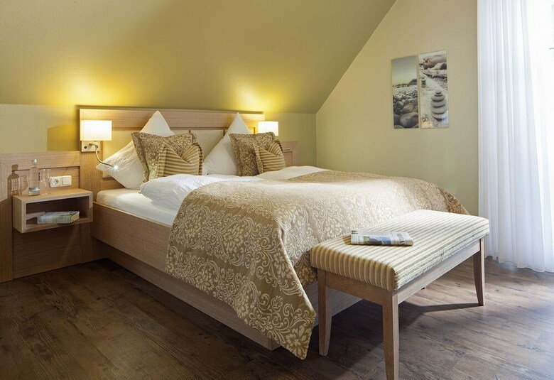 Hotel Neuwarft Dageb�ll