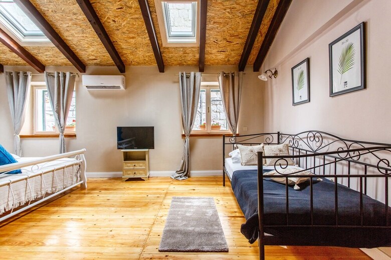 Apartamentos Domus Anno 1900