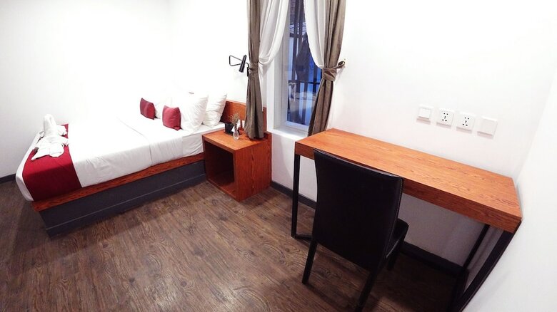 Aparthotel Hotel Records