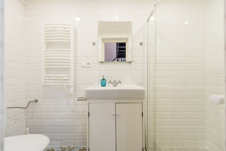 Oasis Apartments - Akacfa Street Studios