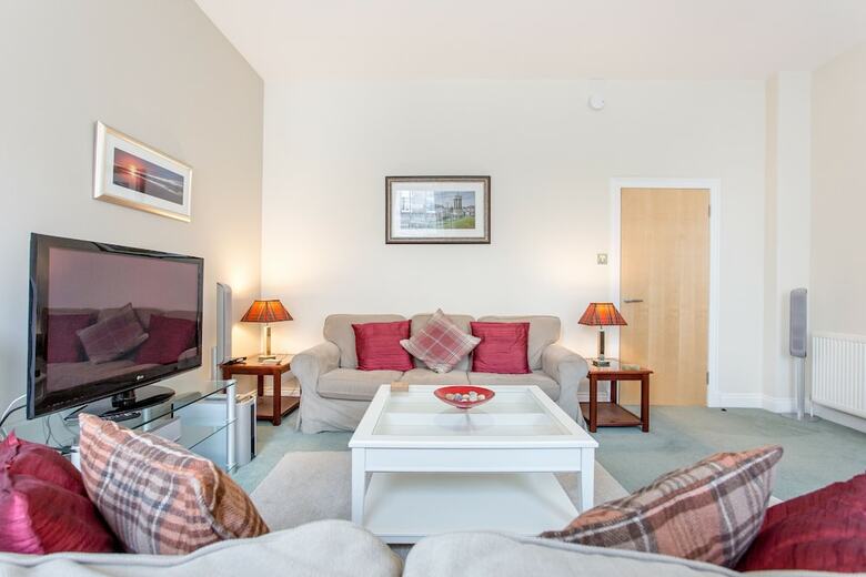 Scse Modern Apartment