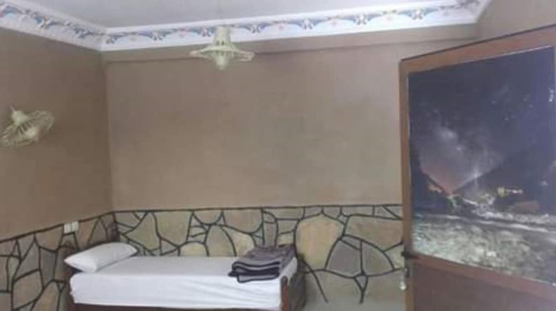 Hostal Dounia Hostel