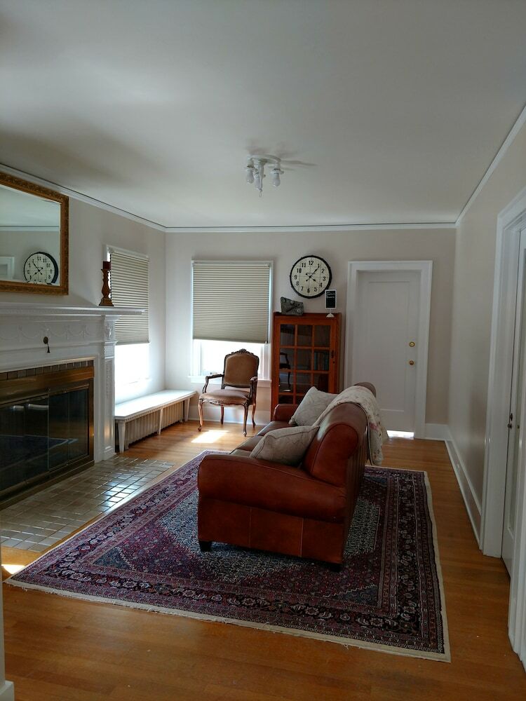 Bed & Breakfast The Stang Manor