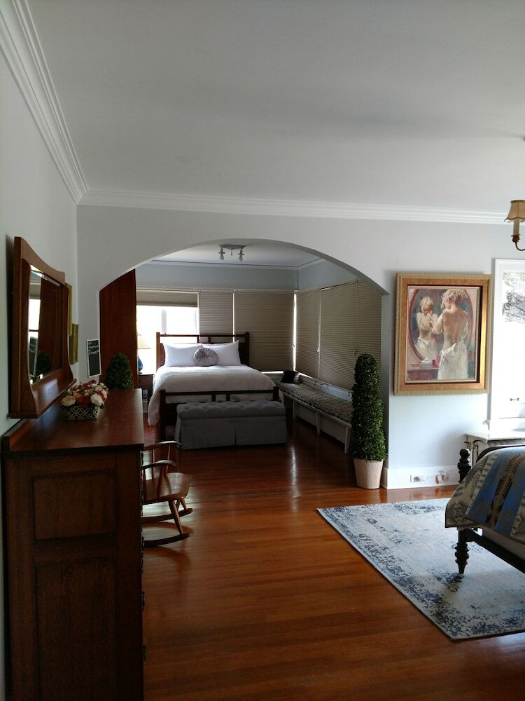 Bed & Breakfast The Stang Manor