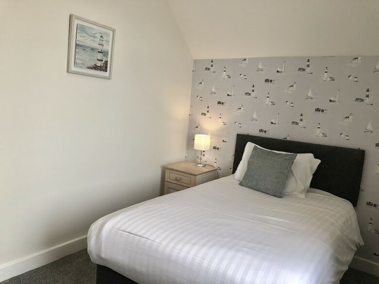 The Clarendon Hotel