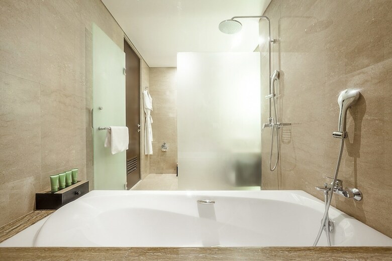 Hotel Saranam Resort And Spa