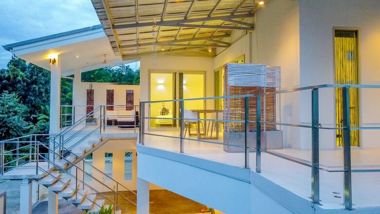 4 Bedroom Modern Pool Villa