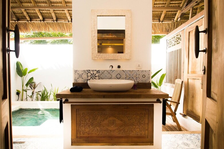 Bed & Breakfast The Mandana Gili Air