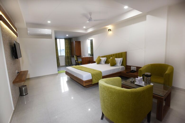 Hotel Luxura