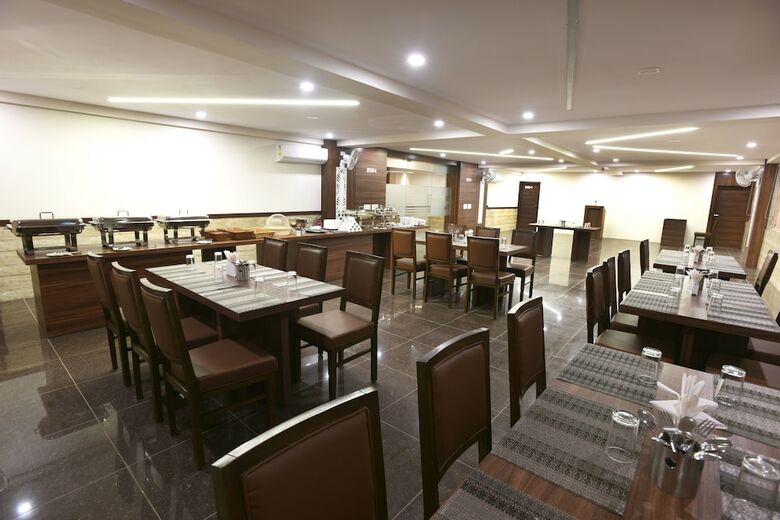 Hotel Luxura